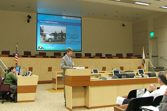 Felix Kramer at the September 2006 Air Resources Board Zero Emission Vehicle Symposium