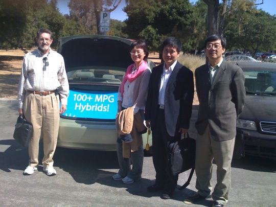 CalCars' Randy Reisinger with two visitors from the Chinese Ministry of Foreign Affairs at Stanford University, September 2008